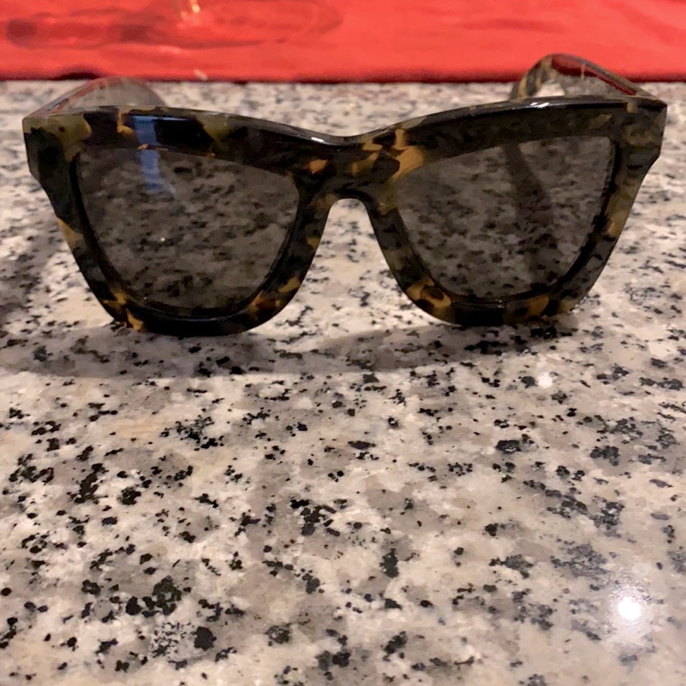 DB Valley Sunglasses